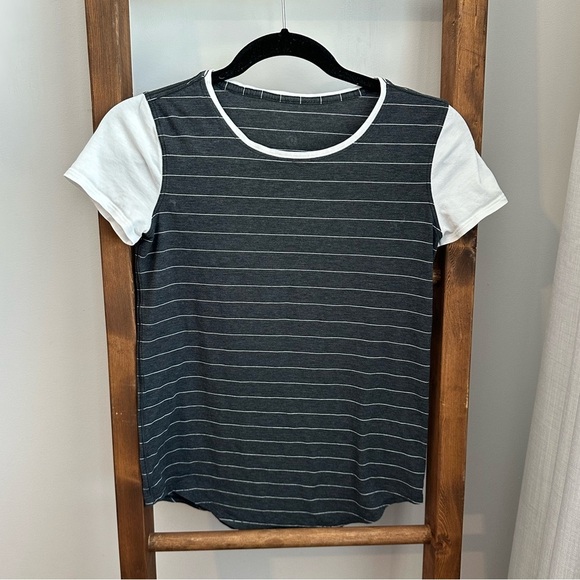 Lululemon Love Crew T-Shirt - Picture 7 of 12